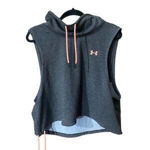 Under Armour Loose Fit Tank / Muscle Shirt